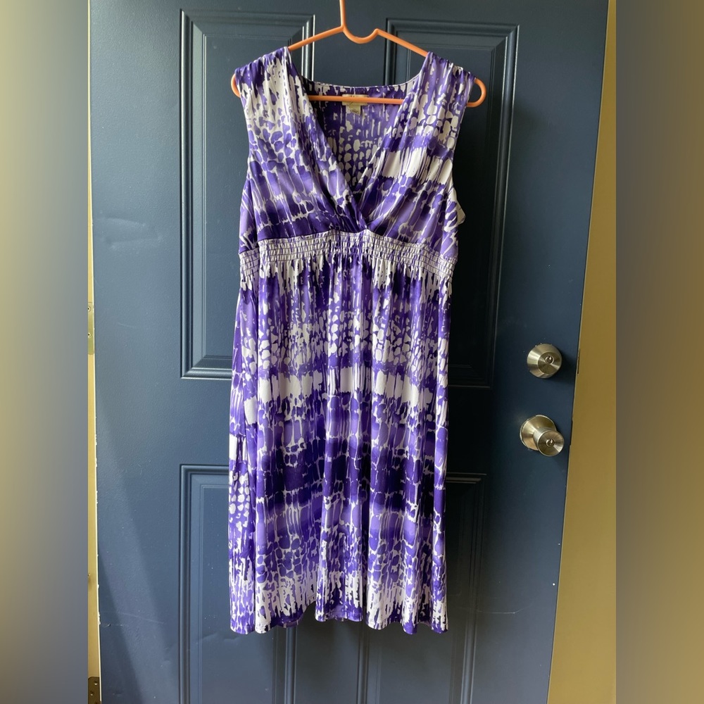 Yvos, stretchy dress, ladies, XL. Summer or add boots/Jean jacket for fall!